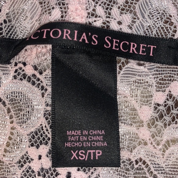 Victoria’s Secret Lace Polka Dot Babydoll - Picture 14 of 16